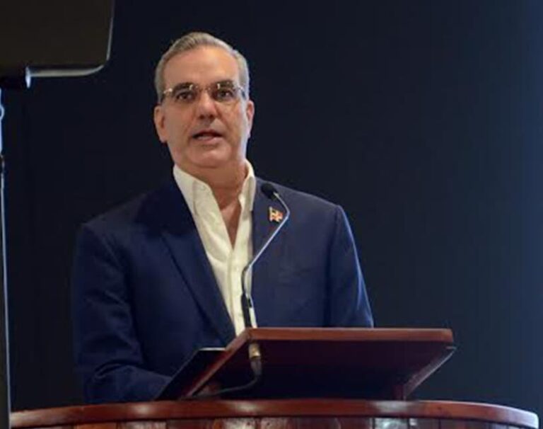 Luis Abinader destaca inversión gubernamental en provincia de Santiago