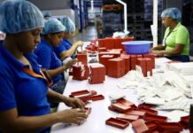 RD ocupa cuarto lugar en AL y el Caribe con menos empleados enfadados con su jefe