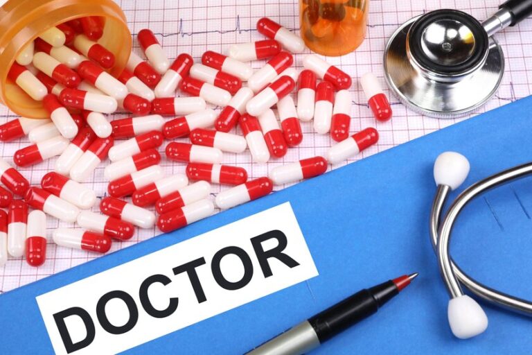 Corea tendrá tantos ancianos en 2035 que ha hecho lo insólito: reclutar miles de médicos