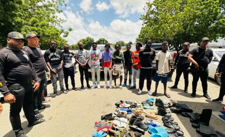 Policía Nacional y Ministerio Público desmantelan peligrosa banda haitiana en Santiago