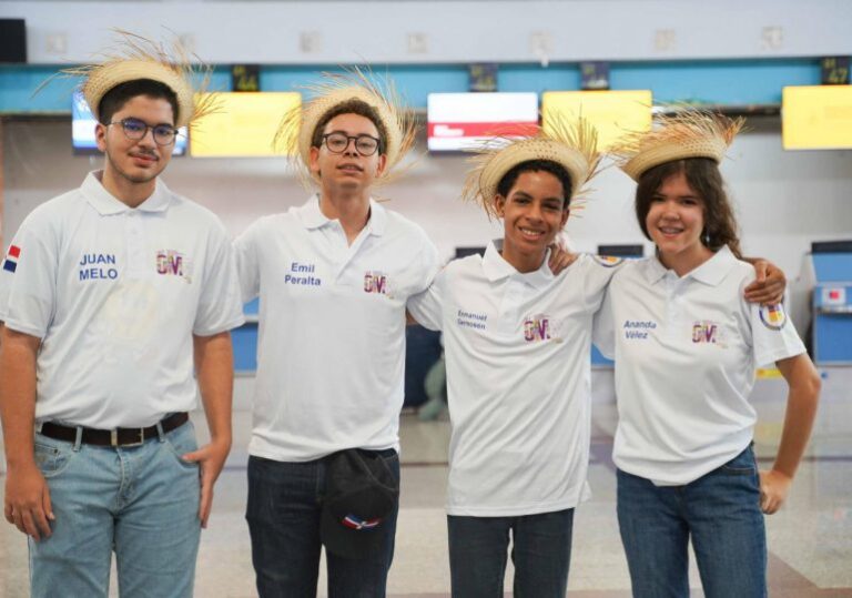 Estudiantes dominicanos viajan a Bolivia para la 39 Olimpiada Iberoamericana de Matemáticas