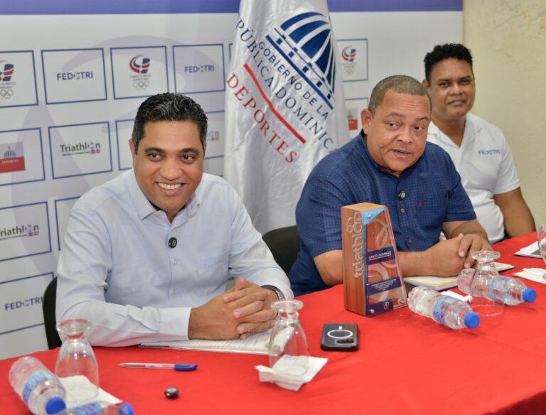El ministro de Deportes, Kelvin Cruz, se reúne con federaciones deportivas para conocer sus realidades