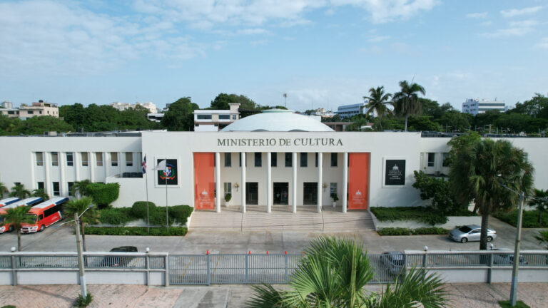 Ministerio de Cultura emite declaración sobre hallazgo arqueológico en Samaná; reitera investigaciones deben seguir protocolos Ley núm. 41-00