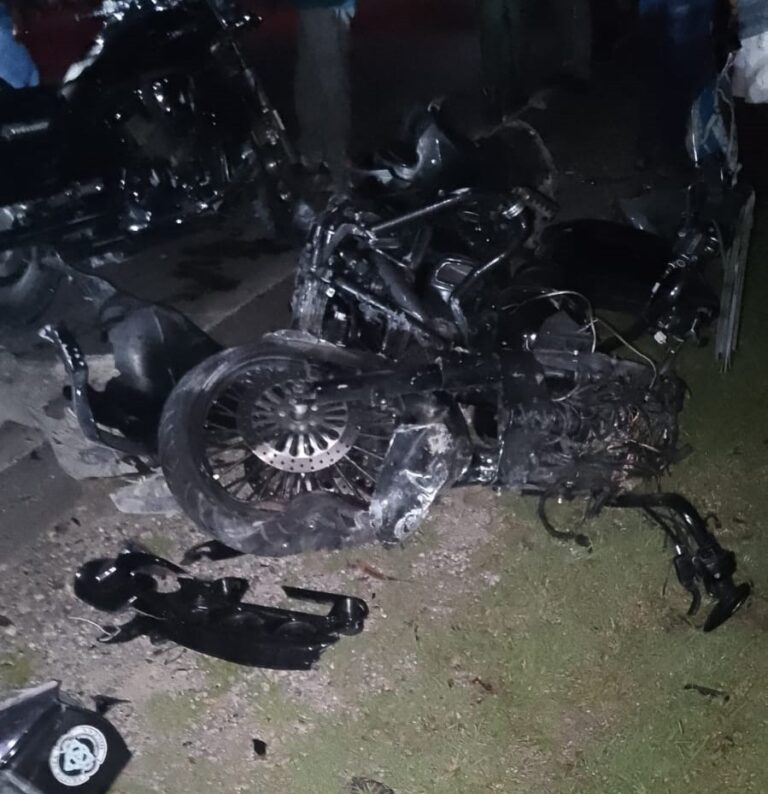 Colisión de múltiples vehículos en la carretera Bayahibe-Coral