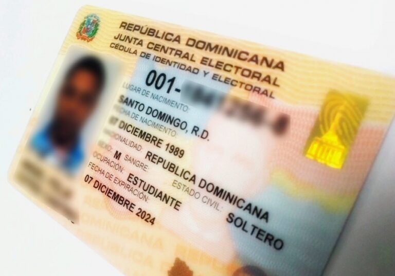 Ciudadanos dominicanos enfrentan más de un año con cédulas de identidad vencidas