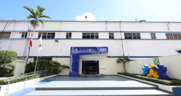 La DGCP establece topes para contrataciones públicas correspondientes al 2025
