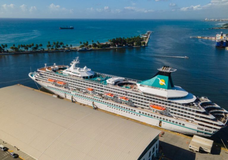 El crucero Ambience hará su primera escala en República Dominicana