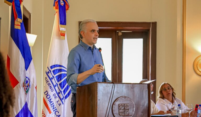 El Ministerio de Educación realiza jornada “El Gobierno en las Provincias”, en San Cristóbal