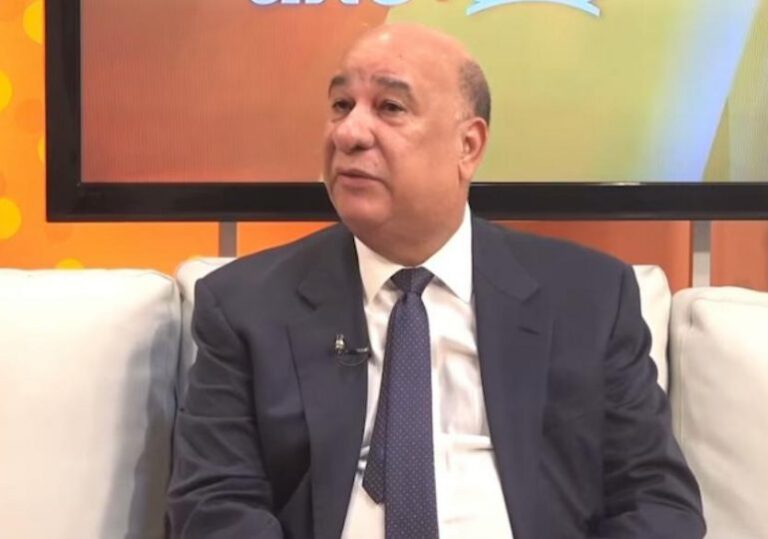 Bauta Rojas acusa a Ministro de Irresponsabilidad de la Agricultura sobre la gripe porcina