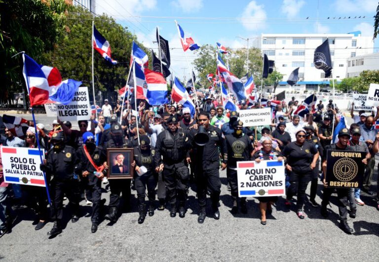 La orden dominicana antigua anuncia protesta contra la inmigración ilegal para el 24 de abril
