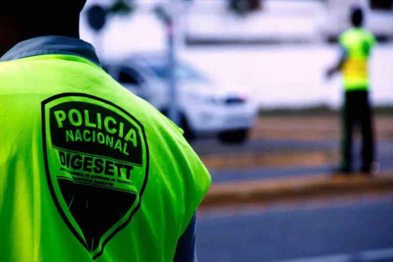 Digesett en el «Eye of the Hurricane»: Tres escándalos que redefinen su gestión