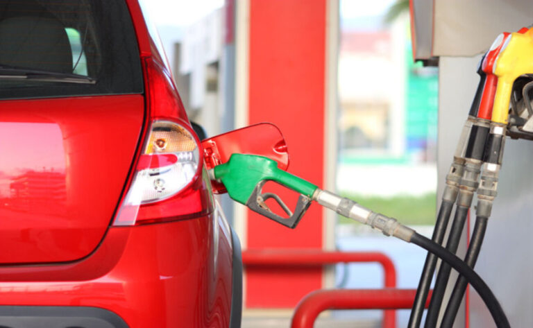 Gobierno mantiene sin variación precios de combustibles esenciales y subsidia el GLP con RD 151.1 millones