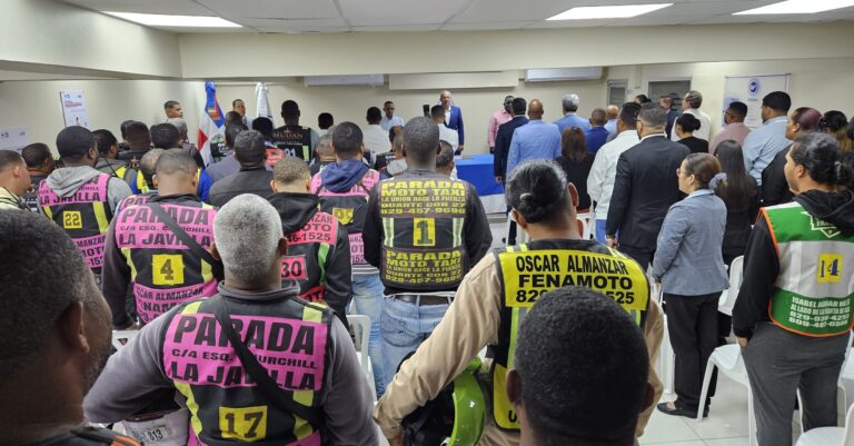 Motoconchistas establecen alianza con el Consejo Nacional de Drogas para reducir consumo de sustancias psicoadictivas