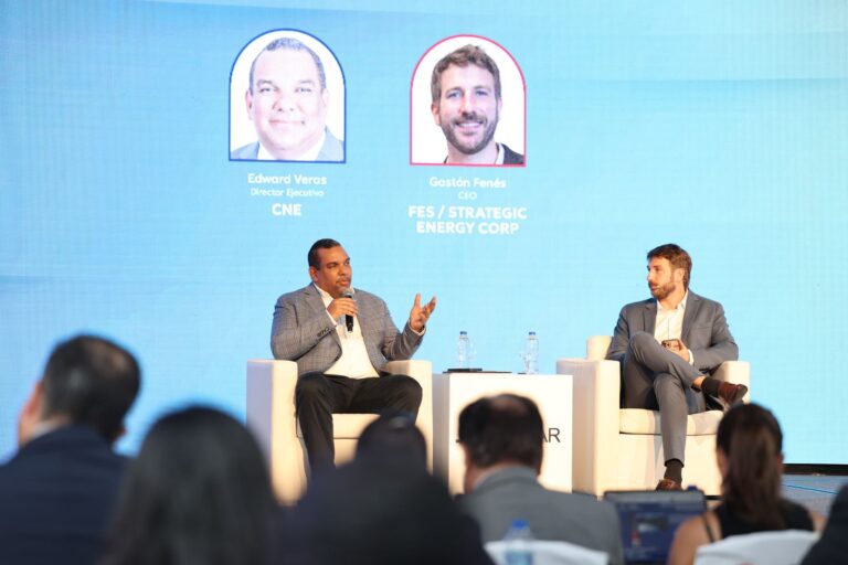 CNE destaca plan energético nacional y crecimiento del sector en el FES Caribe 2025