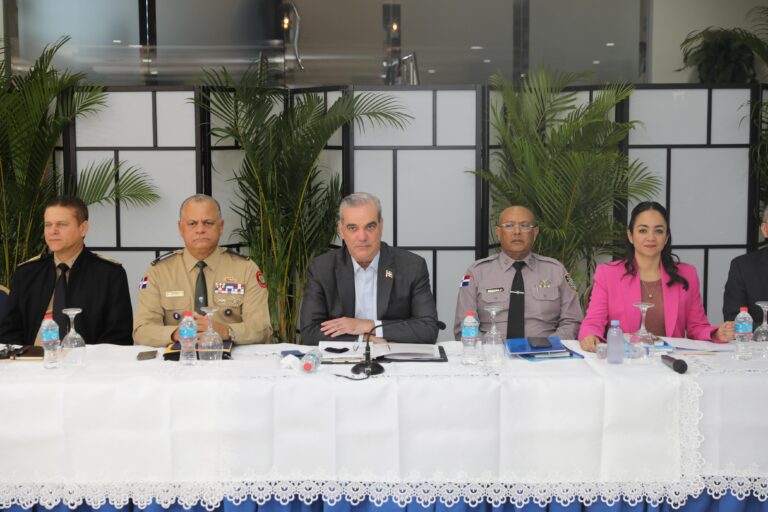 Presidente Abinader encabeza reunión de seguimiento al Plan de Seguridad Ciudadana