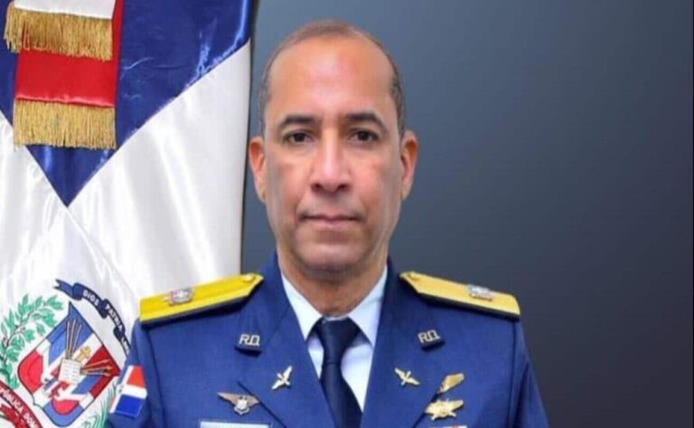 Ministro de Defensa designa al general de brigada piloto Jonás Reynoso Barrera como director ejecutivo de la Dirección Nacional Antiterrorista