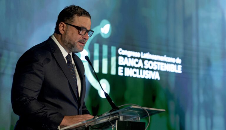Medio Ambiente lanza Guía Práctica para la Emisión de Valores Temáticos dentro del mercado de finanzas sostenibles