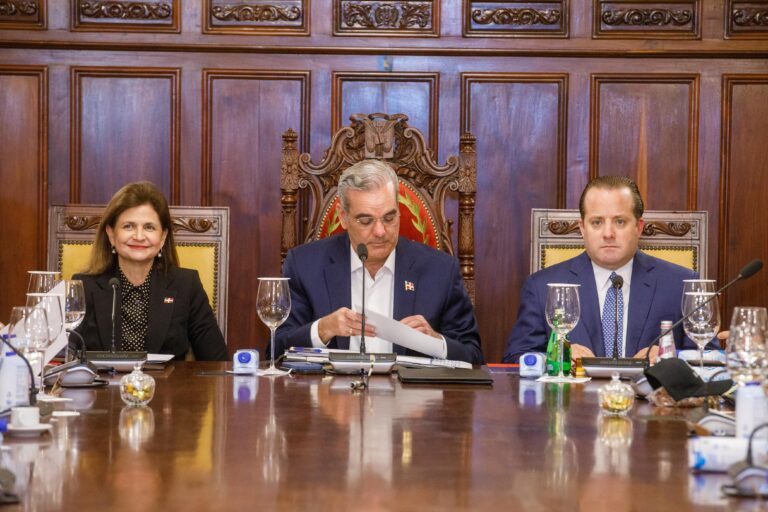 Gobierno presenta avances en metas priorizadas tras el 49.⁰ Consejo de Ministros