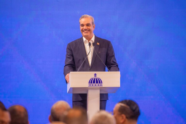 Presidente Abinader anuncia avances de la estrategia para convertir RD en un país más digital, inclusivo y seguro