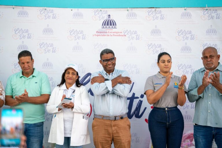 Propeep inicia, en Los Barrancones de SDE, intervención de los barrios de la ribera del río Ozama, con acciones sociales