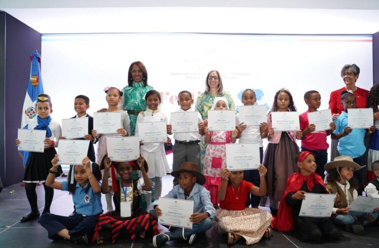 Minerd celebra Festival Nacional de Lectura del Primer Ciclo de Primaria