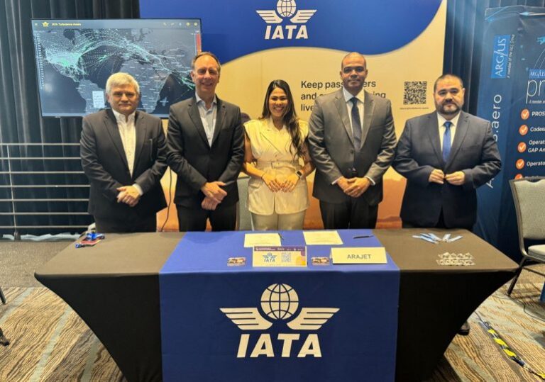 Araajet se une al programa de turbulencia de IATA
