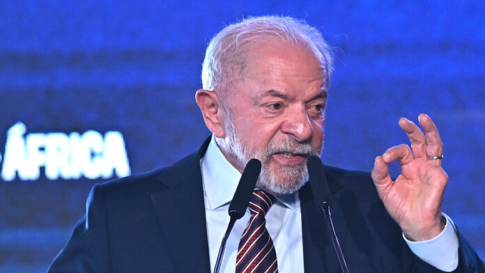 Lula responde a EE.UU. y defiende soberanía de Brasil Lula da Silva durante una declaración sobre Estados Unidos y la soberanía de Brasil