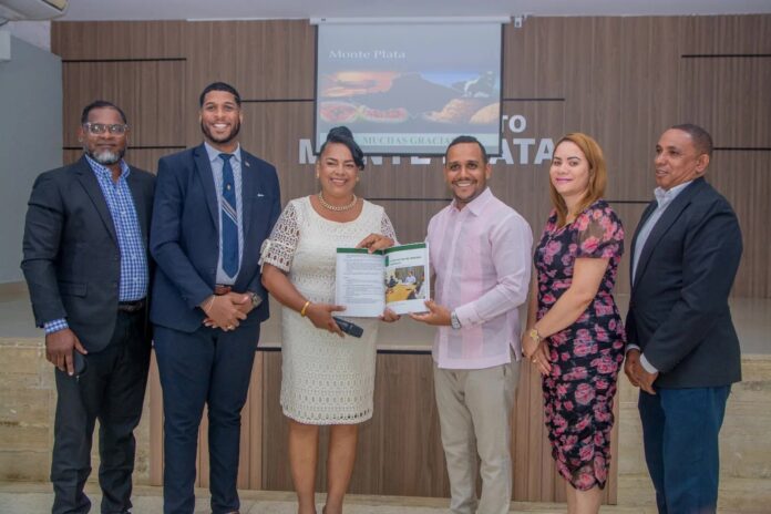 monte-plata-presenta-su-plan-municipal-d