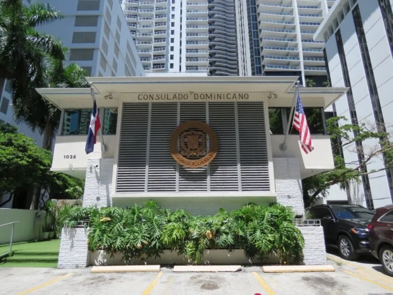 Consulado dominicano en Miami cumple más de cuatro meses sin cónsul general