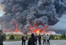 VIDEO: drones ucranianos pulverizaron múltiples almacenes de Wildberries en Moscú