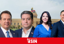 Roberto Álvarez anuncia su renuncia como ministro de Relaciones Exteriores