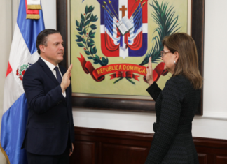 Vicepresidenta Raquel Peña juramenta a Jean Luis Rodríguez como nuevo ministro de Vivienda