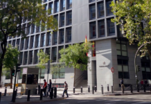 Excarcelan en España a persona condenada por asesinato durante la guerra civil salvadoreña