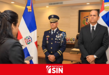 Ministra Faride Raful encabeza traspaso de mando y posesiona a Ernesto Rodríguez García como director general de la Policía Nacional