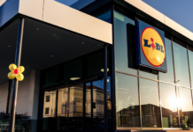 Lidl tiene un molinillo de café eléctrico con diseño retro y colores en tono pastel por solo 10 euros