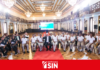 Presidente Abinader se reúne con 53 estudiantes sordos que completaron su formación en Inteligencia Artificia
