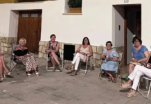 Un pueblo de Zaragoza organizó el plan más sencillo del mundo, "salir a la fresca". Han batido algo más que un récord