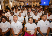 Más de 200,000 jóvenes dejaron de ser “ninis” gracias a los programas del gobierno como Oportunidad 14-24 para insertarlos en centros de estudio y trabajo