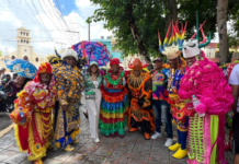 “Movimiento Leyendas del Carnaval” rescata la esencia del Carnaval de la Restauración y vuelve a llevar el carnaval a los barrios capitalinos