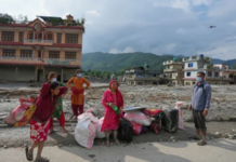 Última hora de las inundaciones en Nepal y China, en vivo: muertos, desaparecidos, rescates y más noticias