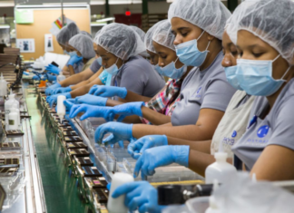 Casi 100,000 trabajadores en RD tienen “pluriempleo” en el sector formal para subsistir