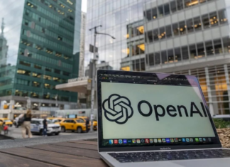 Apple acusa a OpenAI de robar secretos y esta tacha la demanda de “agresiva y personal”