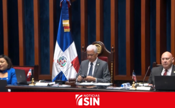 Senadores aseguran que ya no eran contratistas del Estado tras suspensión de registros de proveedores