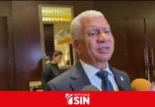 Ricardo de los Santos dice suspensión a empresas de senadores no es una sanción
