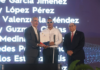 Mescyt entrega 1,500 becas internacionales