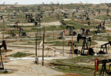 El petróleo de Texas baja un 0.87% a la espera de avances para abrir el estrecho de Ormuz