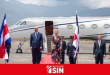 Presidente Abinader llega a Cali para acudir a posesión de De la Espriella