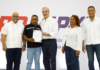 Presidente Abinader entrega RD 85 millones a 400 microempresarios y anuncia ampliación del Programa “Tu Firma es tu Garantía”