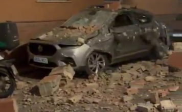 VIDEOS muestran la fuerza del terremoto en España: escombros cayeron por doquier