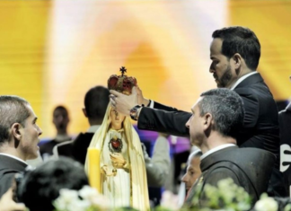 La velatón que borró la línea entre Cristo y el gobierno de De la Espriella